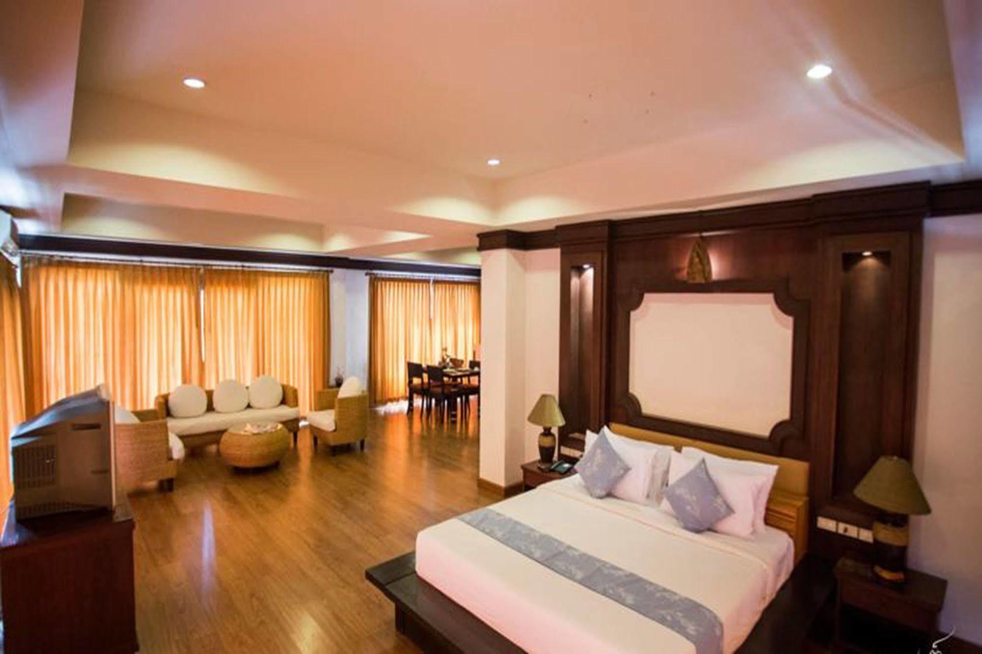 Hotel Gassan Legacy Golf Club Lamphun Exterior foto